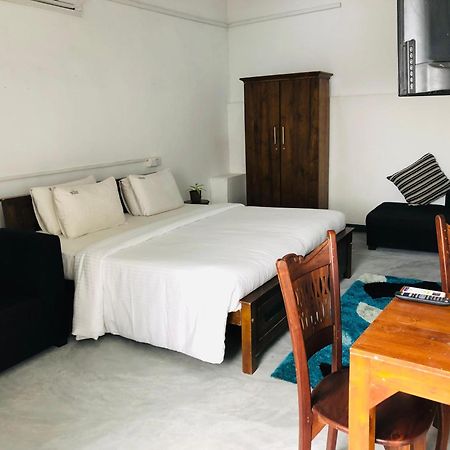 Hotel Centhara Beach Weligama Exterior foto